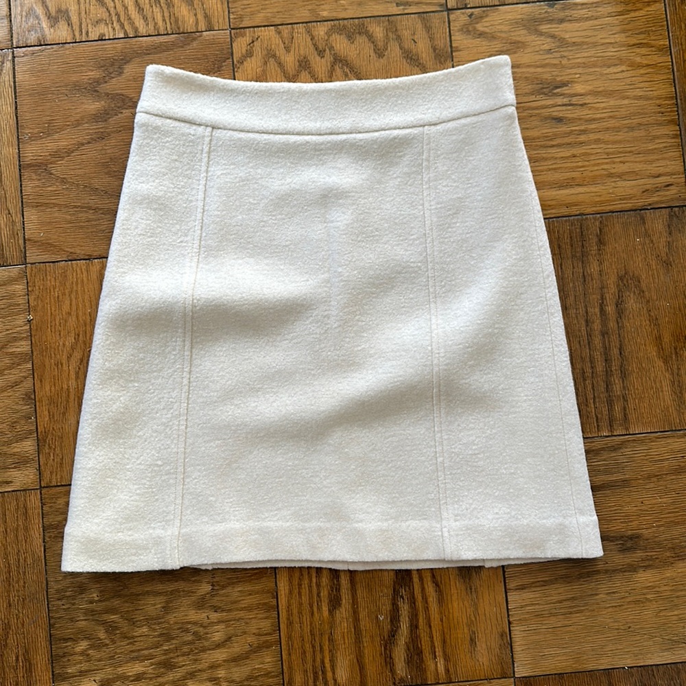 Ann Taylor winter white skirt